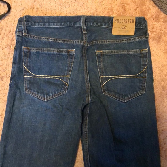 Men’s Hollister Jeans - Picture 4 of 5